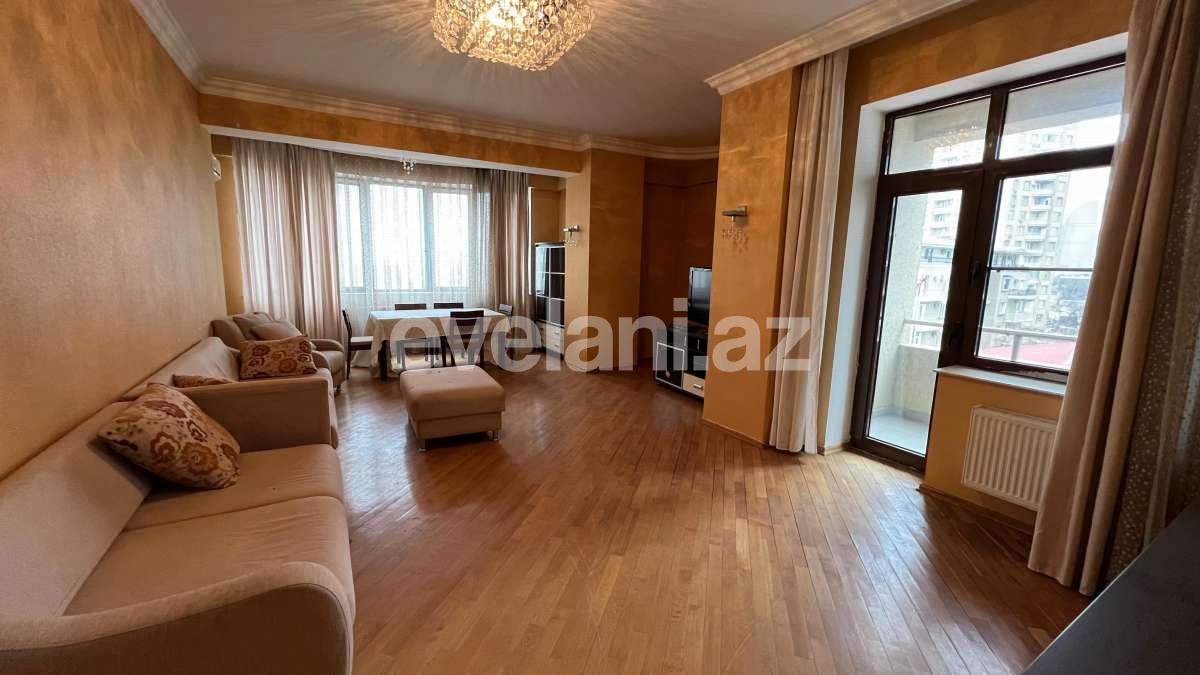 Satılır, yeni tikili, 3 otaqlı, 145 m², Bakı, Yasamal r, Elmlər Akademiyası m.