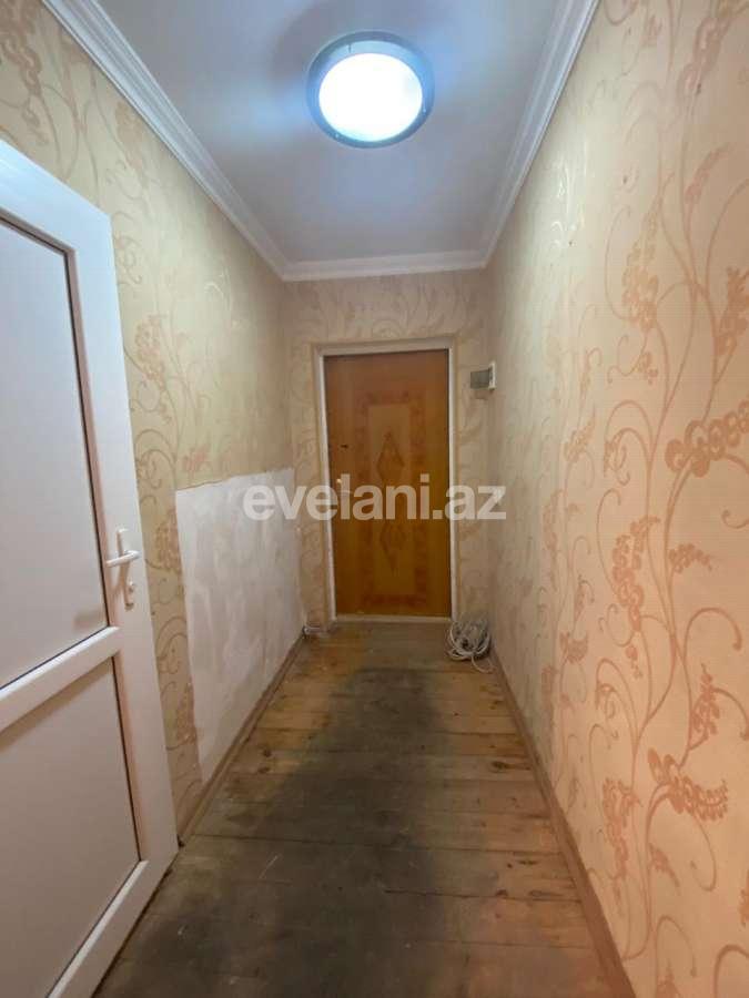 Sale, old building, 1 room, 40 m², Baku, Nizami r, 8-th kilometer d, Gara Garayev m.