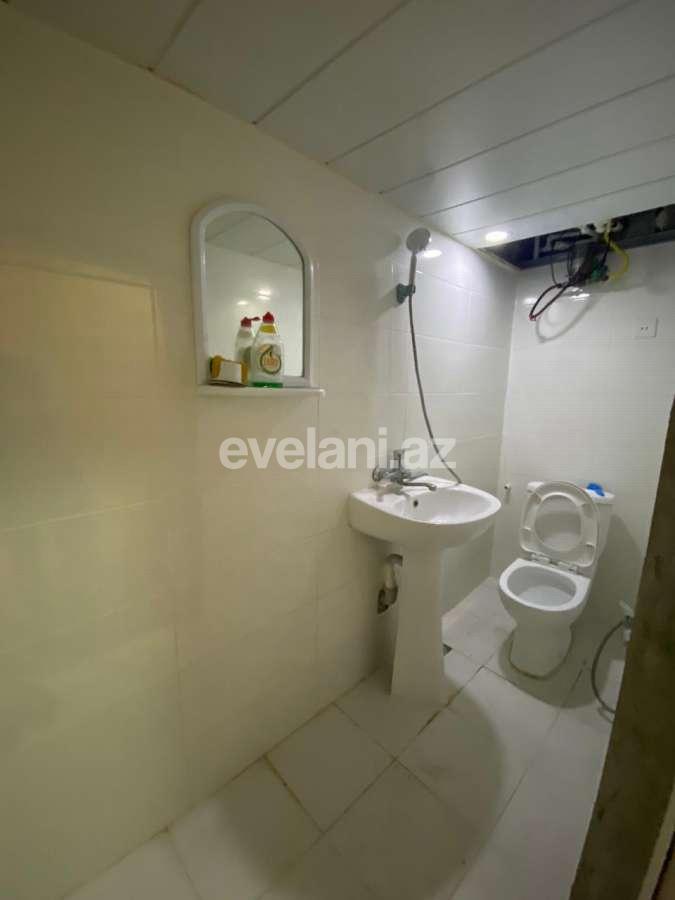 Sale, old building, 1 room, 40 m², Baku, Nizami r, 8-th kilometer d, Gara Garayev m.