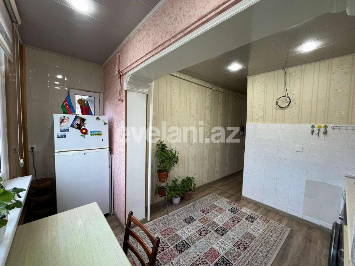 Sale, old building, 2 room, 70 m², Baku, Surakhani r, Yeni Guneshli d.