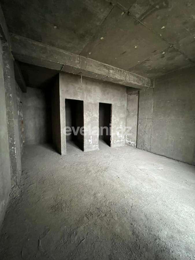 Satılır, yeni tikili, 4 otaqlı, 173 m², Bakı, Yasamal r, Elmlər Akademiyası m.