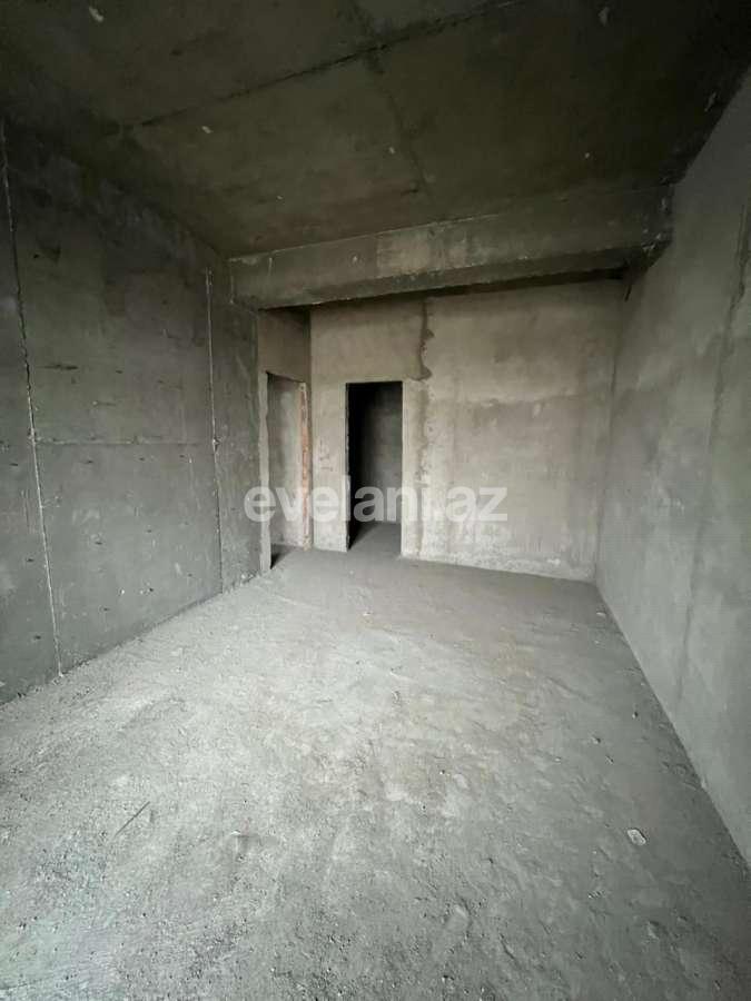 Satılır, yeni tikili, 4 otaqlı, 173 m², Bakı, Yasamal r, Elmlər Akademiyası m.