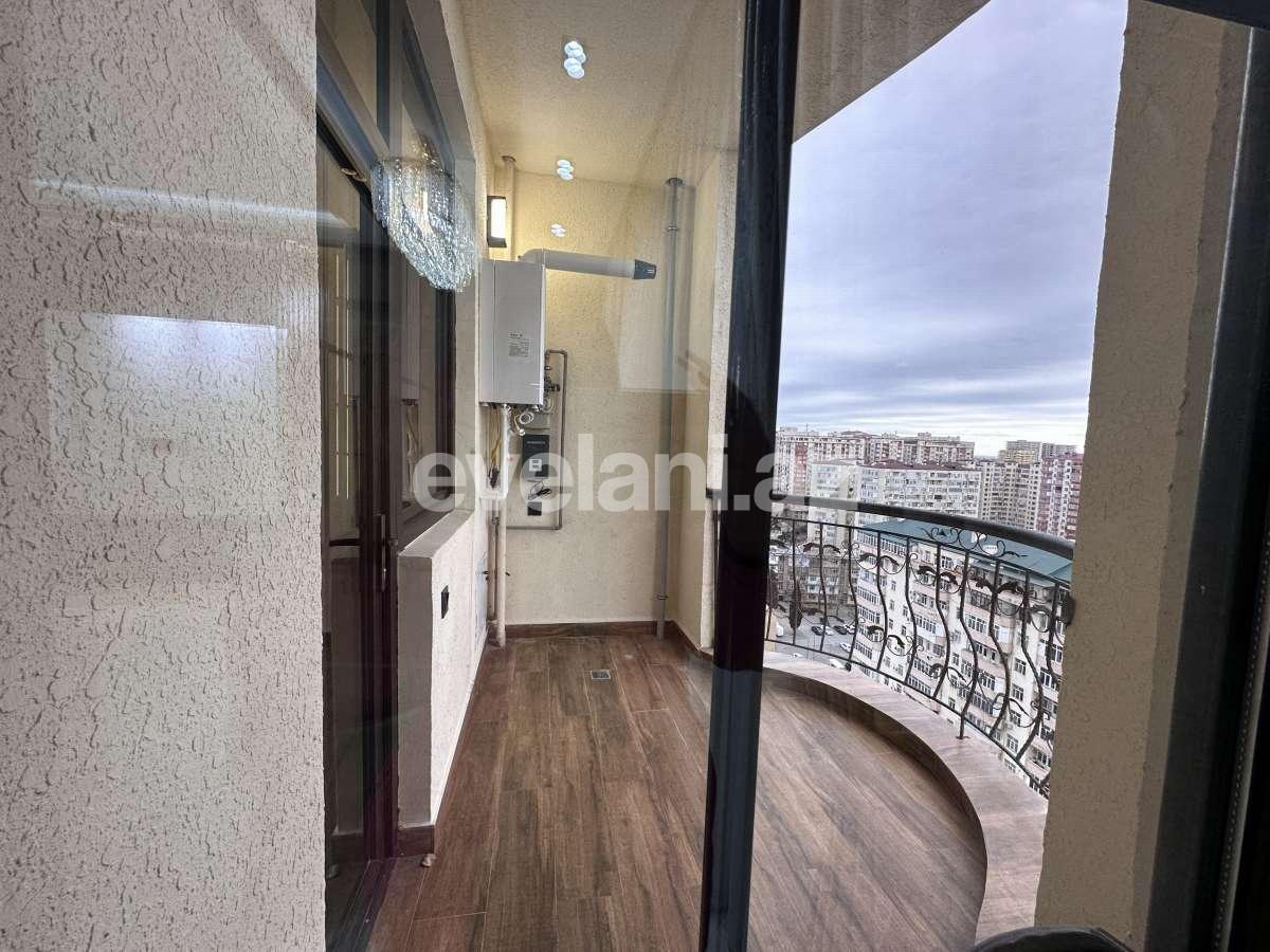 Satılır, yeni tikili, 3 otaqlı, 138 m², Bakı, Nizami r, 8-ci kilometr q, Neftçilər m.