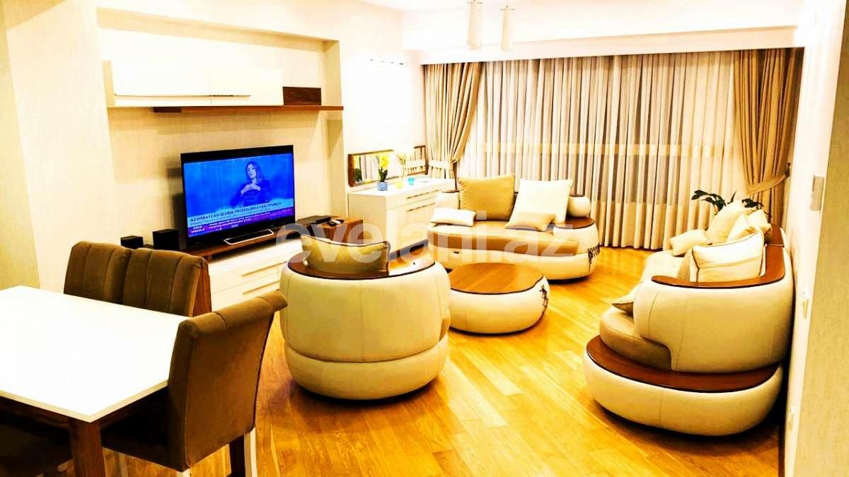 Kirayə verilir, yeni tikili, 4 otaqlı, 180 m², Bakı, Nəsimi r, 28 may m.