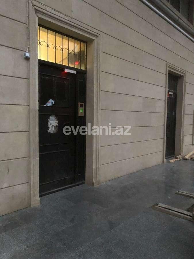 Продаётся, новостройка, 3-комнаты, 117 m², Баку, Низаминский r, Кара Караев m.