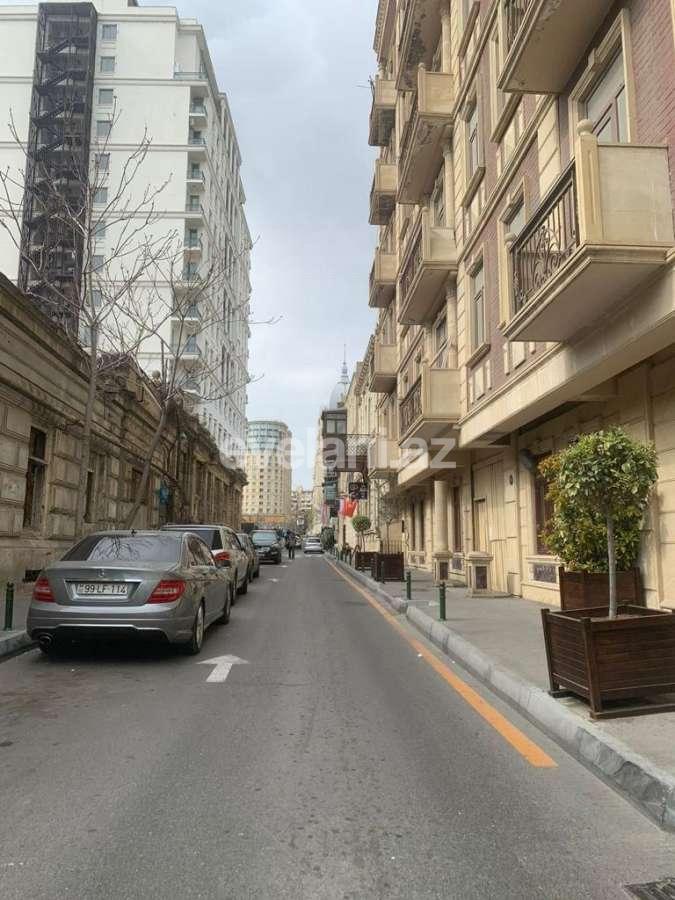 Satılır, obyekt, 2000 m², Bakı, Səbail r, Sahil m.