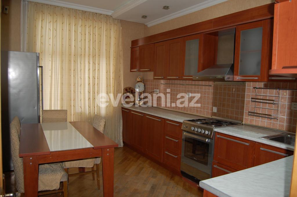Kirayə verilir, yeni tikili, 3 otaqlı, 150 m², Bakı, Nəsimi r, Kubinka q, 28 may m.