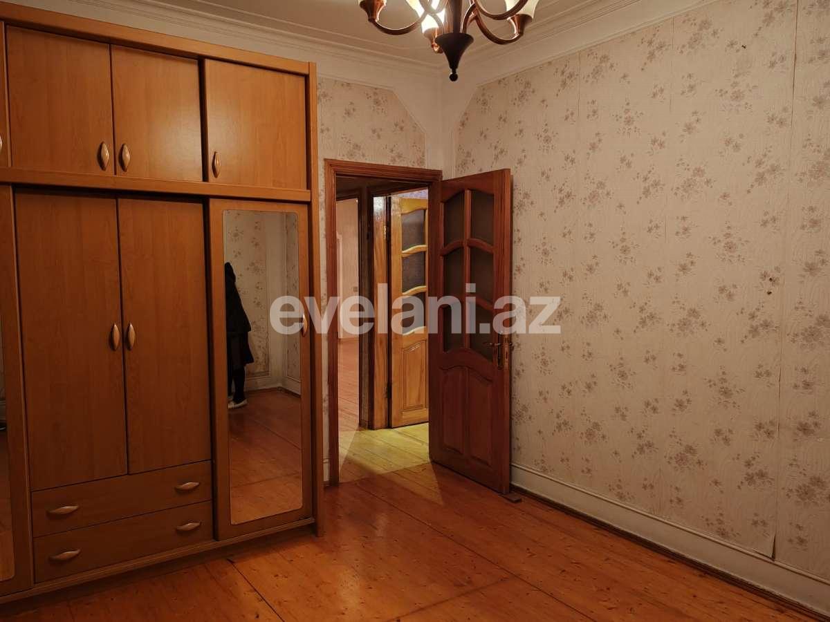 Sale, old building, 3 room, 80 m², Baku, Khatai r, Hazi Aslanov m.