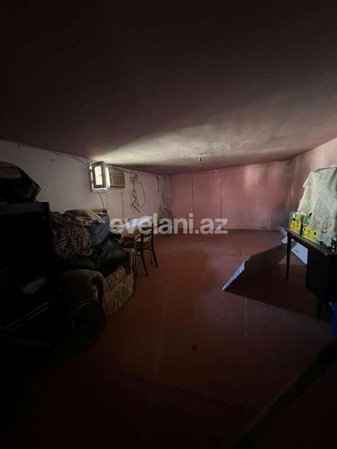 Satılır, həyət evi / bağ, 2 otaqlı, 56 m², Bakı, Yasamal r, Elmlər Akademiyası m.