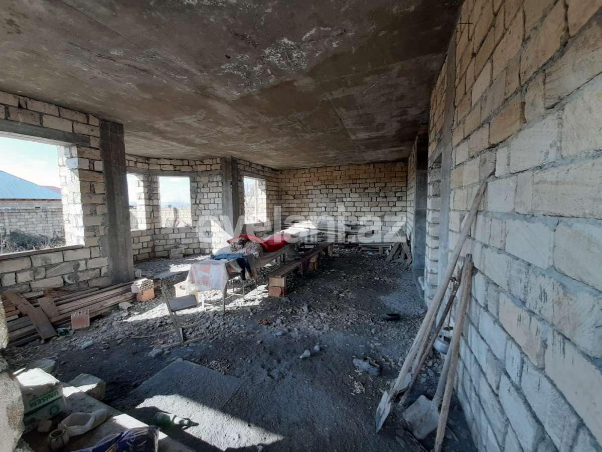 Satılır, yeni tikili, 6 otaqlı, 320 m², Şəki