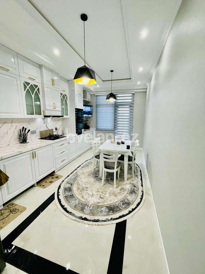 Kirayə verilir, yeni tikili, 3 otaqlı, 150 m², Bakı, Nəsimi r.