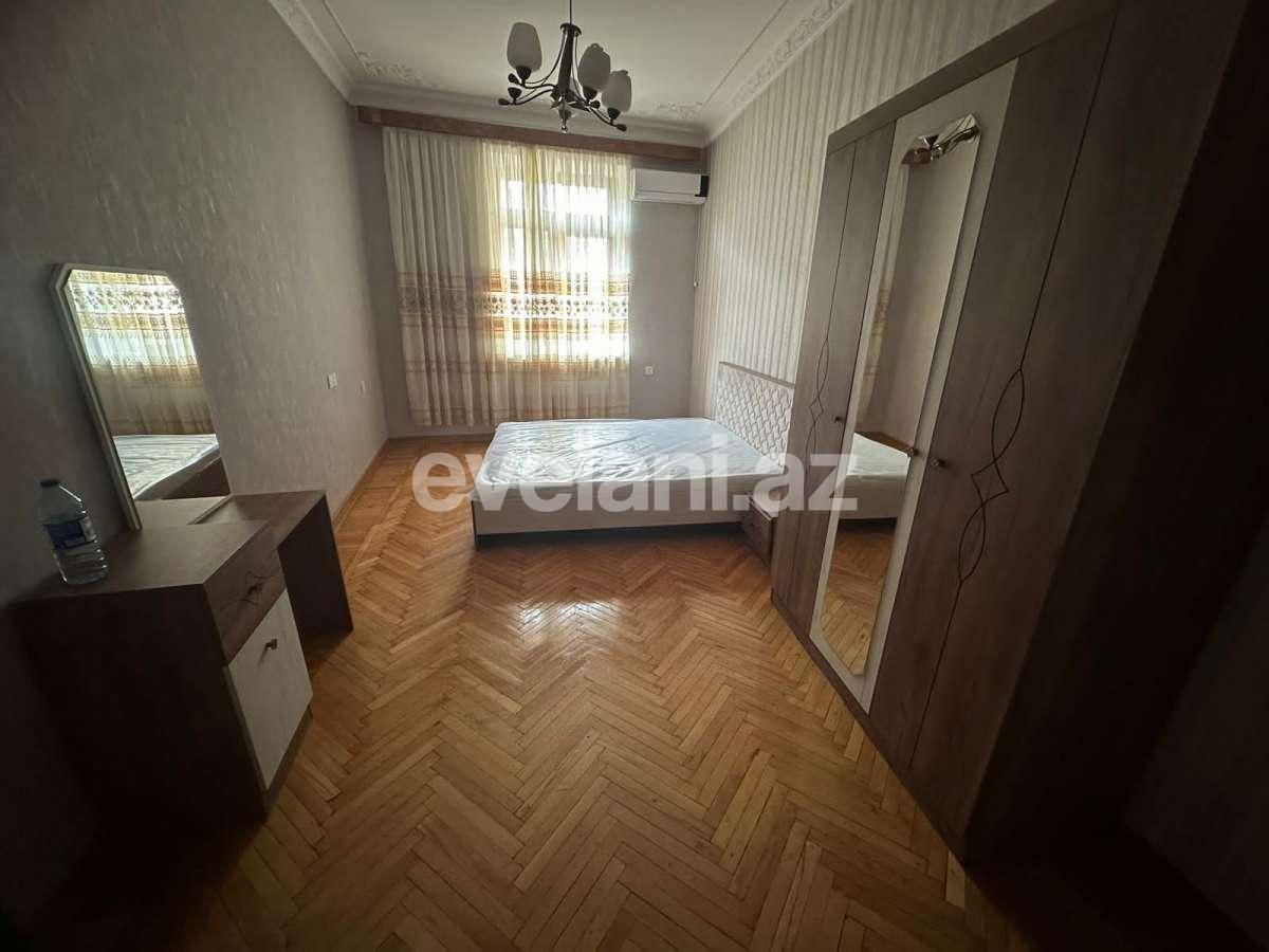 Сдаётся, вторичка, 2-комнаты, 60 m², Баку, Насиминский r, Сахил m.