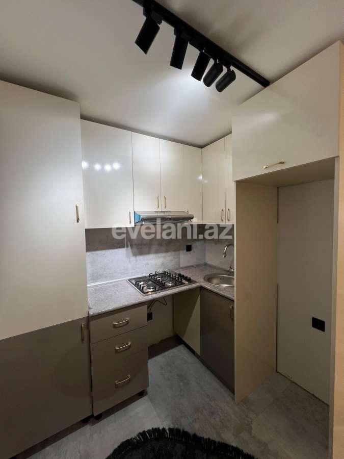 Satılır, köhnə tikili, 2 otaqlı, 37 m², Bakı, Yasamal r, Elmlər Akademiyası m.