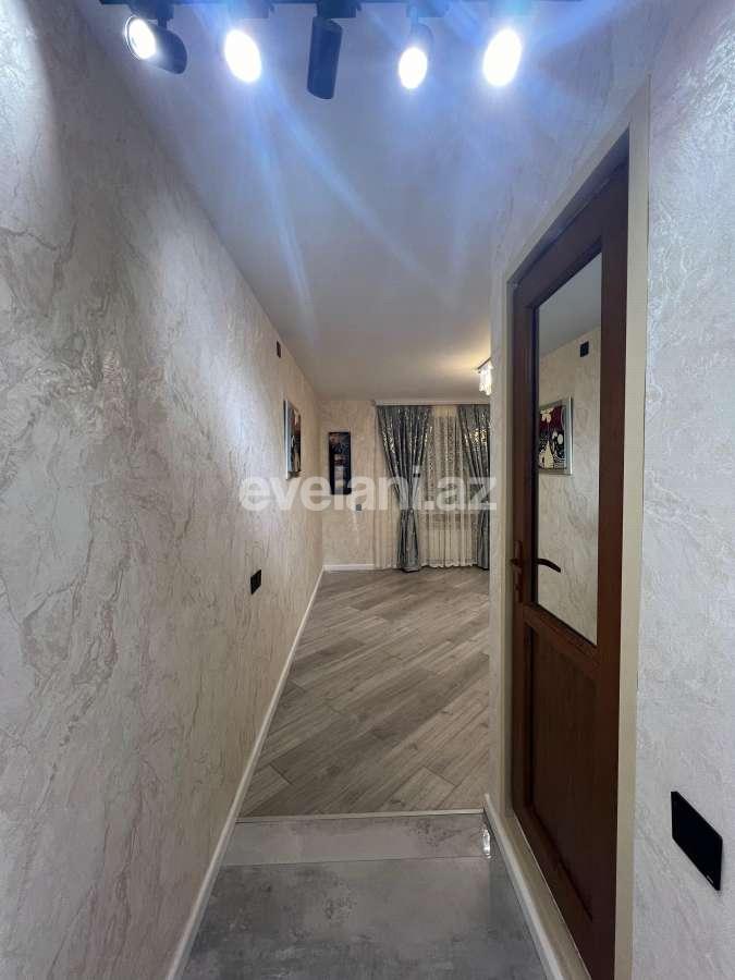 Satılır, köhnə tikili, 2 otaqlı, 37 m², Bakı, Yasamal r, Elmlər Akademiyası m.