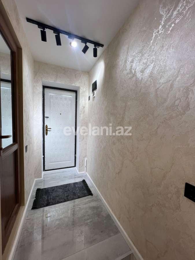 Satılır, köhnə tikili, 2 otaqlı, 37 m², Bakı, Yasamal r, Elmlər Akademiyası m.