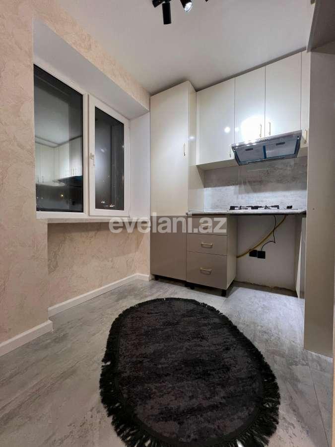 Satılır, köhnə tikili, 2 otaqlı, 37 m², Bakı, Yasamal r, Elmlər Akademiyası m.