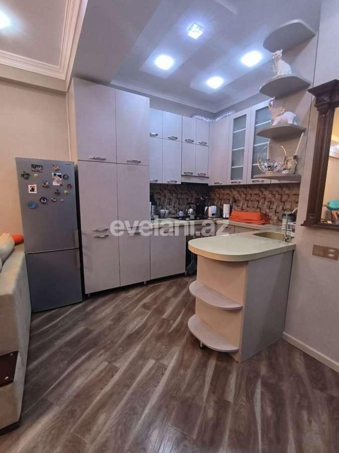Satılır, yeni tikili, 2 otaqlı, 76 m², Bakı, Nizami r, Qara Qarayev m.