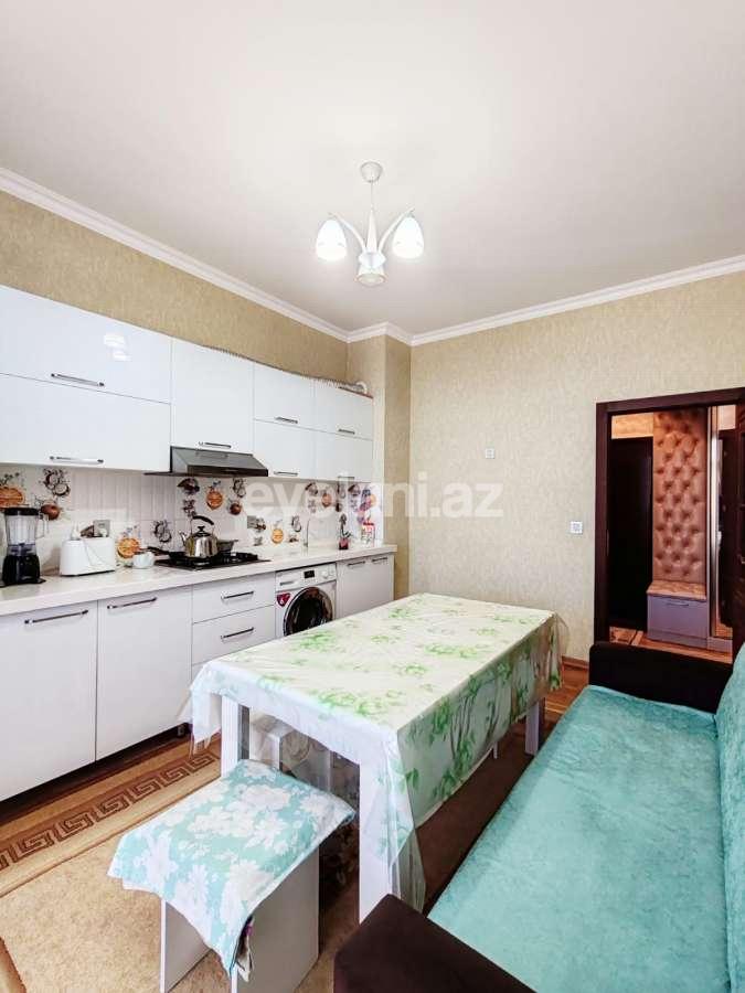 Satılır, yeni tikili, 2 otaqlı, 72 m², Bakı, Nizami r, Qara Qarayev m.