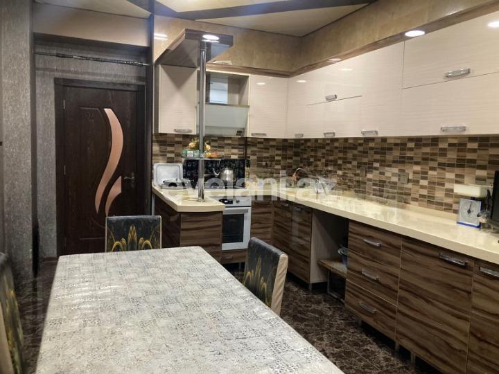 Satılır, yeni tikili, 5 otaqlı, 175 m², Bakı, Xətai r.