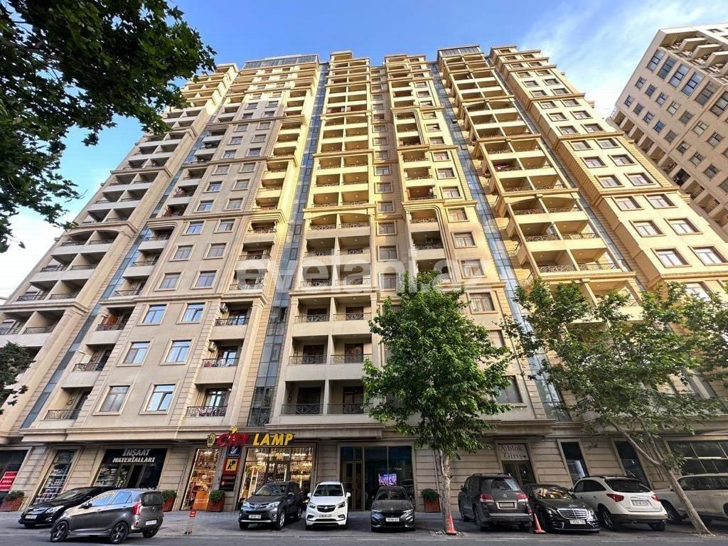 Sale, new building, 4 room, 207 m², Baku, Nasimi r.