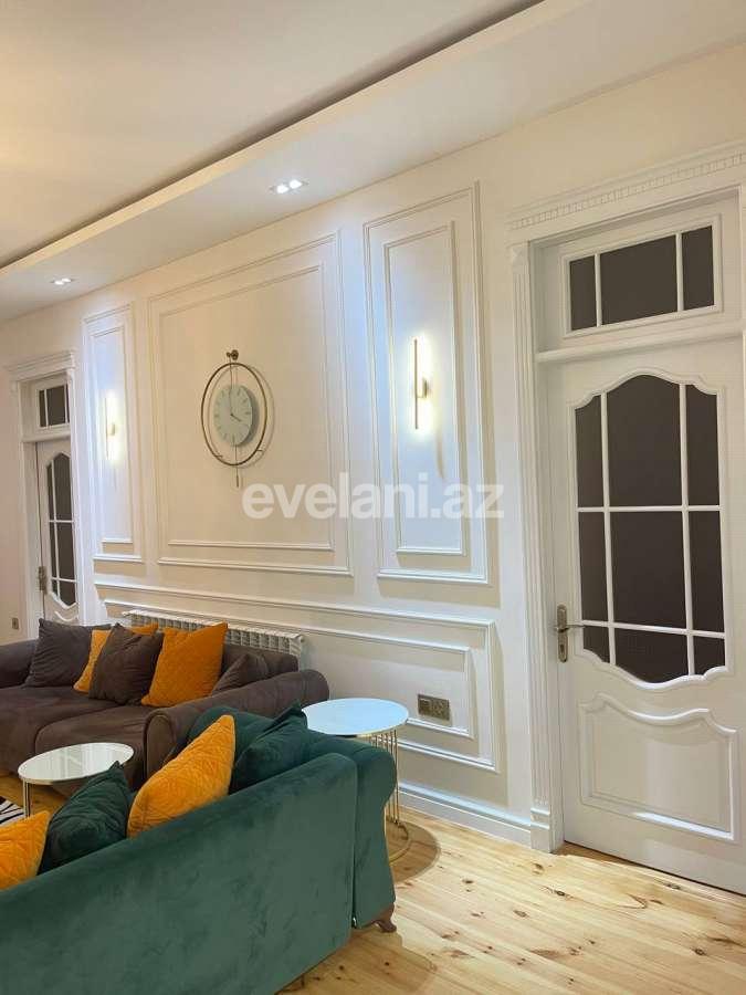 Satılır, villa, 7 otaqlı, 300 m², Bakı, Səbail r, Badamdar q.