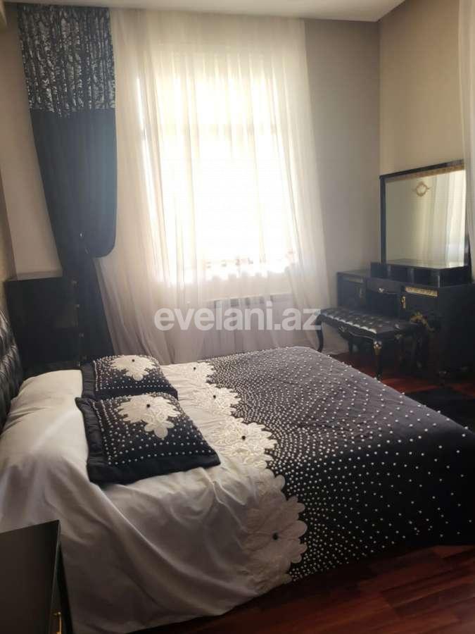 Kirayə verilir, həyət evi / bağ, 5 otaqlı, 300 m², Bakı, Abşeron r, Novxanı q.