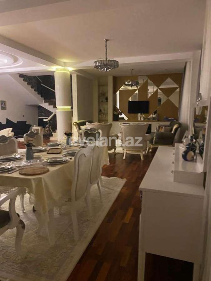 Kirayə verilir, həyət evi / bağ, 5 otaqlı, 300 m², Bakı, Abşeron r, Novxanı q.