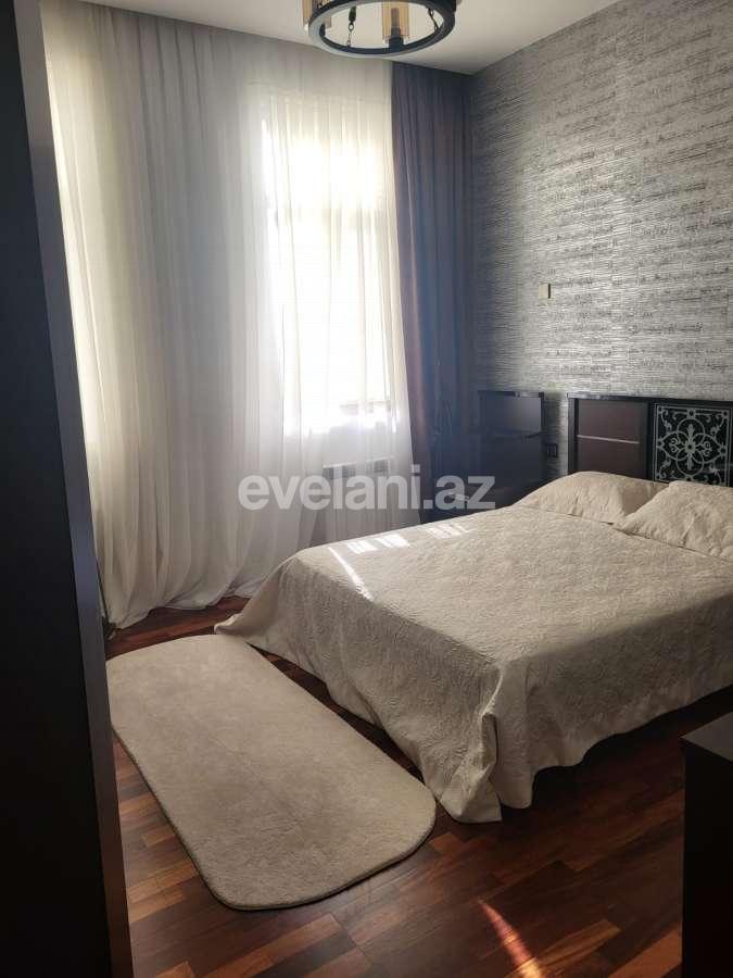 Kirayə verilir, həyət evi / bağ, 5 otaqlı, 300 m², Bakı, Abşeron r, Novxanı q.