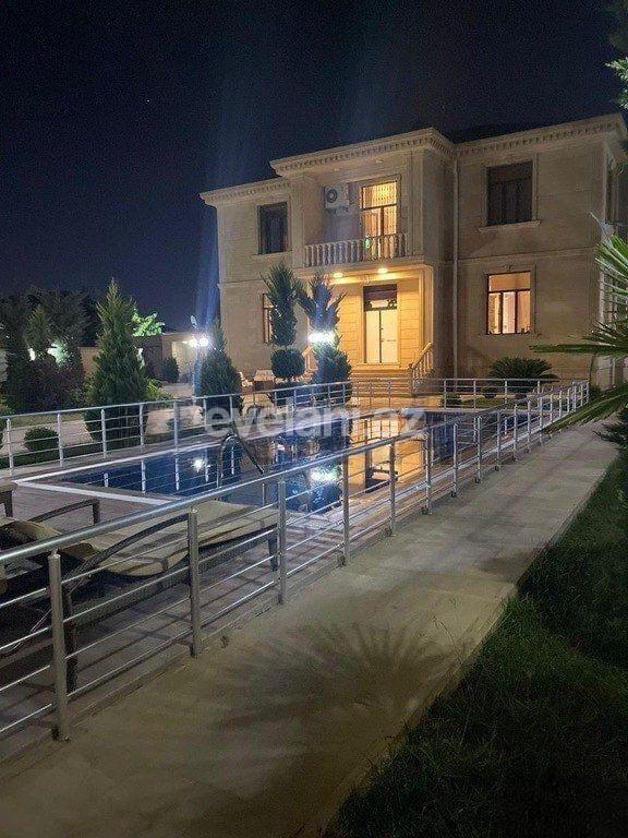 Kirayə verilir, həyət evi / bağ, 5 otaqlı, 300 m², Bakı, Abşeron r, Novxanı q.