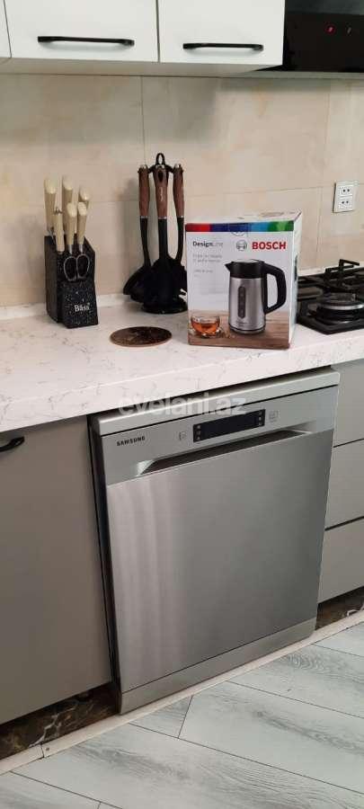 Kirayə verilir, yeni tikili, 3 otaqlı, 108 m², Bakı, Yasamal r, 8 Noyabr m.