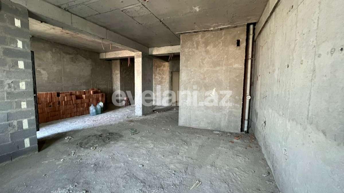 Satılır, yeni tikili, 4 otaqlı, 180 m²
