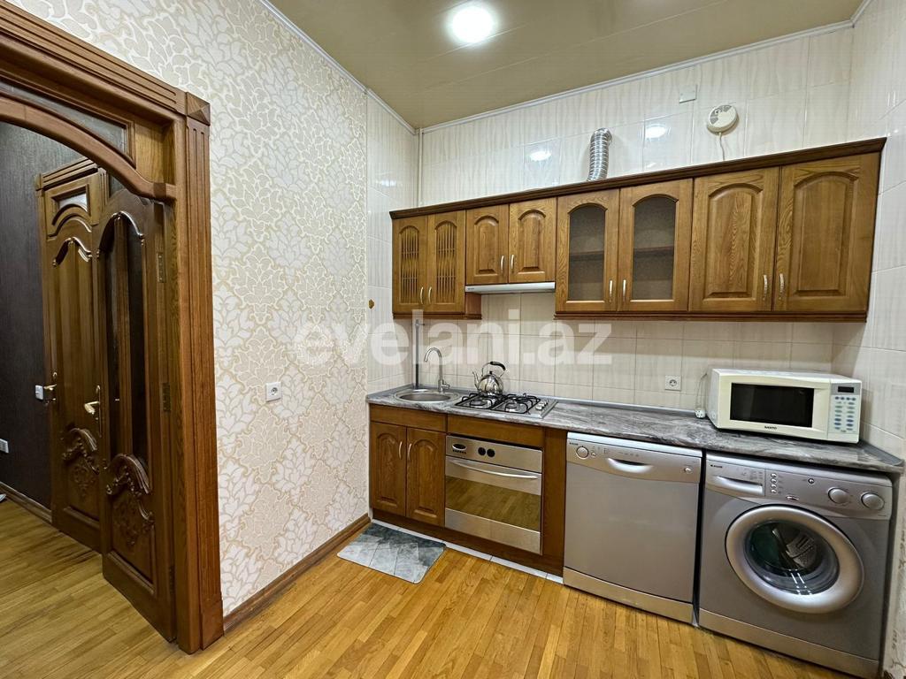 Rent, old building, 2 room, 65 m², Baku, Nasimi r.