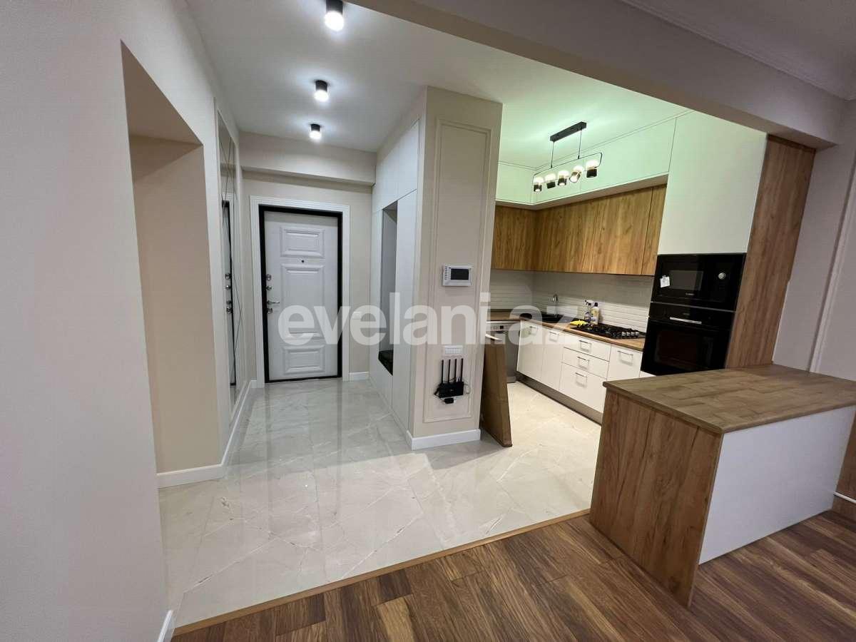 Сдаётся, новостройка, 3-комнаты, 140 m², Баку, Хатаинский r, Аг шехер p, Шах Исмаил Хатаи m.