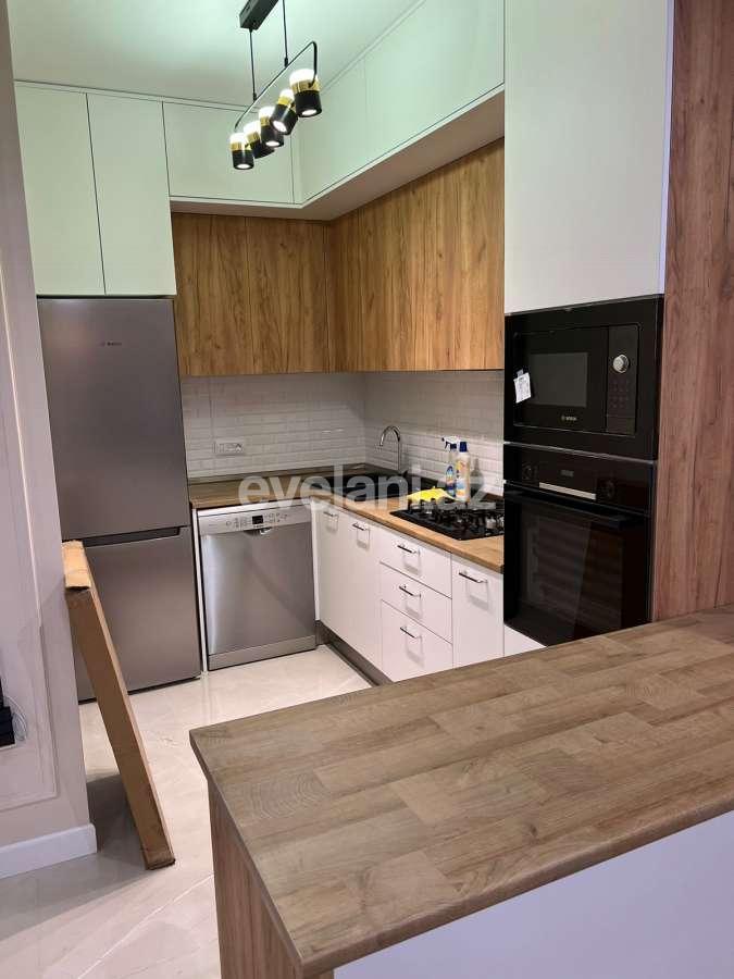 Сдаётся, новостройка, 3-комнаты, 140 m², Баку, Хатаинский r, Аг шехер p, Шах Исмаил Хатаи m.