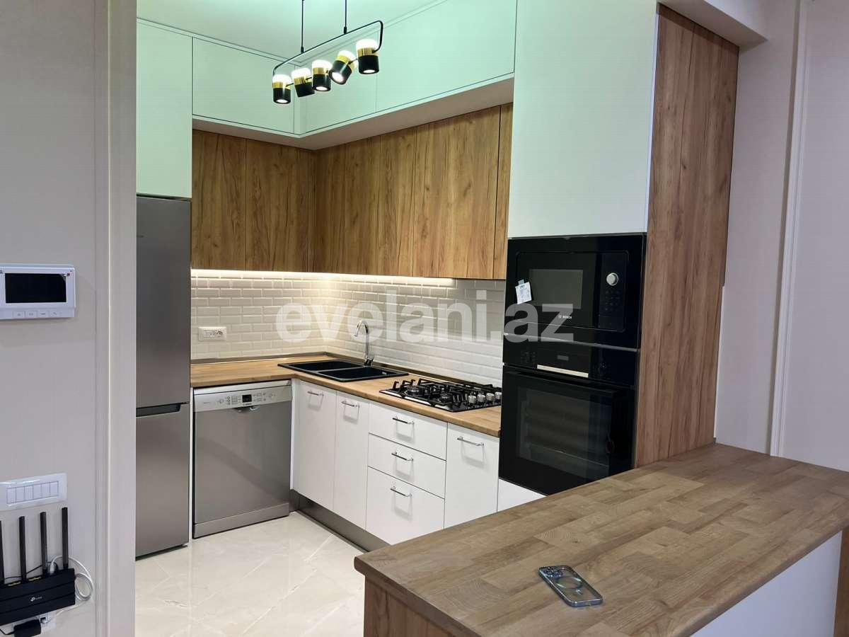 Сдаётся, новостройка, 3-комнаты, 140 m², Баку, Хатаинский r, Аг шехер p, Шах Исмаил Хатаи m.