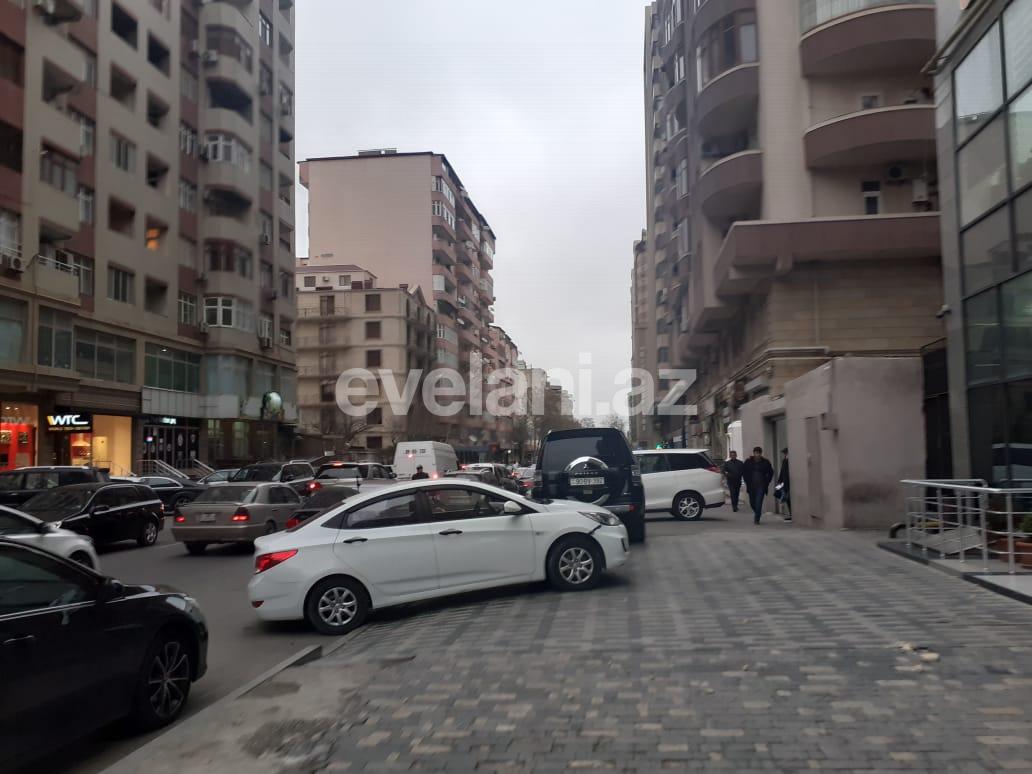 Kirayə verilir, yeni tikili, 3 otaqlı, 120 m², Bakı, Nəsimi r, 8 Noyabr m.