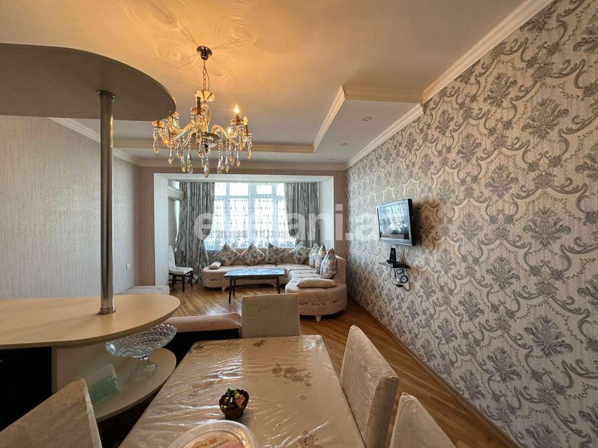 Satılır, yeni tikili, 2 otaqlı, 82 m², Bakı, Yasamal r, Yeni Yasamal q, İnşaatçılar m.