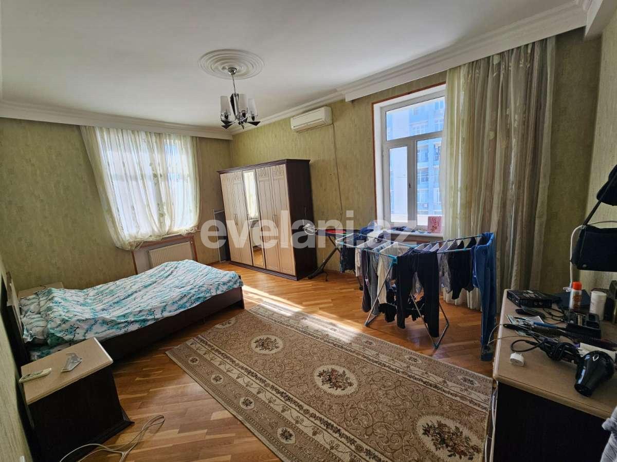 Rent, new building, 3 room, 150 m², Baku, Nasimi r, 8 November m.