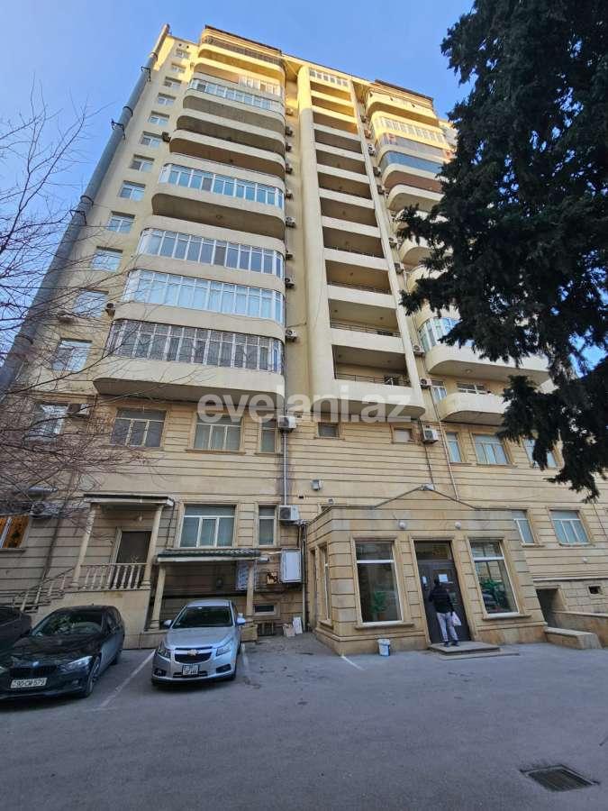 Rent, new building, 3 room, 150 m², Baku, Nasimi r, 8 November m.