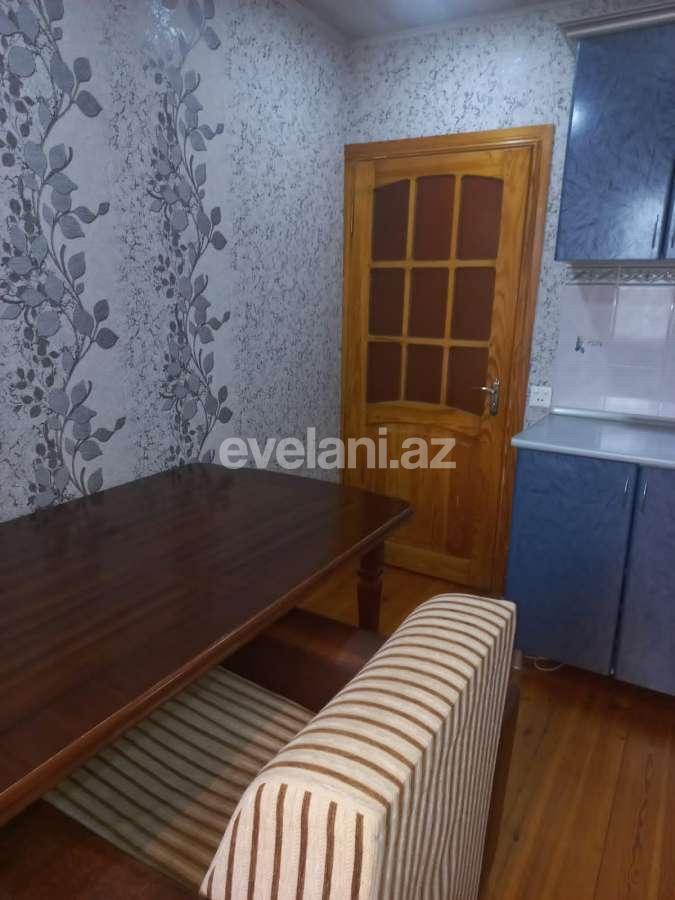 Satılır, köhnə tikili, 4 otaqlı, 100 m², Bakı, Xətai r, Əhmədli q, Əhmədli m.