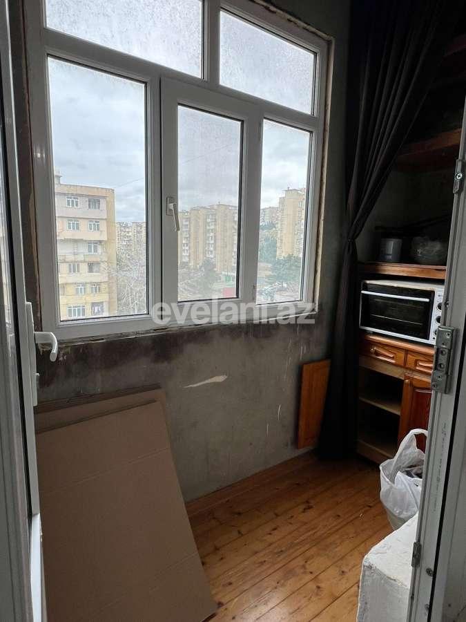 Satılır, köhnə tikili, 2 otaqlı, 90 m², Bakı, Xətai r, Həzi Aslanov q.