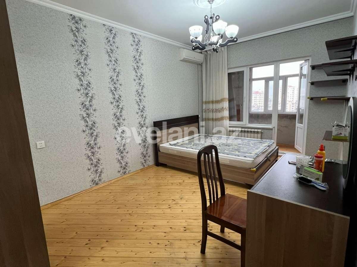 Satılır, köhnə tikili, 2 otaqlı, 90 m², Bakı, Xətai r, Həzi Aslanov q.