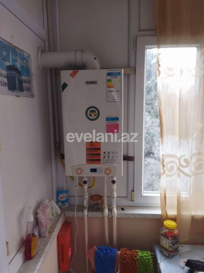 Satılır, köhnə tikili, 2 otaqlı, 45 m², Bakı, Binəqədi r, 7-ci mikrorayon q.