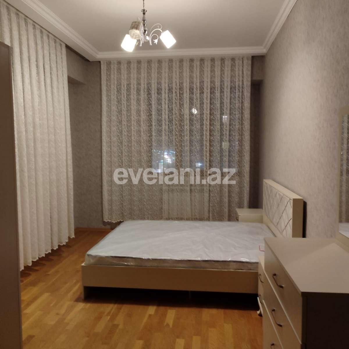 Сдаётся, новостройка, 3-комнаты, 120 m², Баку, Сабаильский r, Баилова p, Ичери Шехер m.