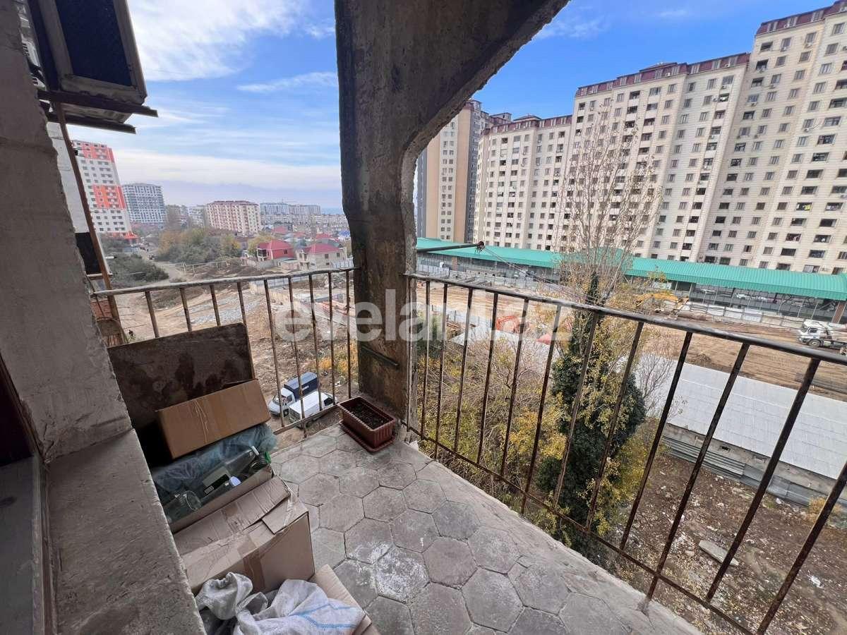 Satılır, köhnə tikili, 3 otaqlı, 60 m², Bakı, Xətai r, Həzi Aslanov q, Həzi Aslanov m.