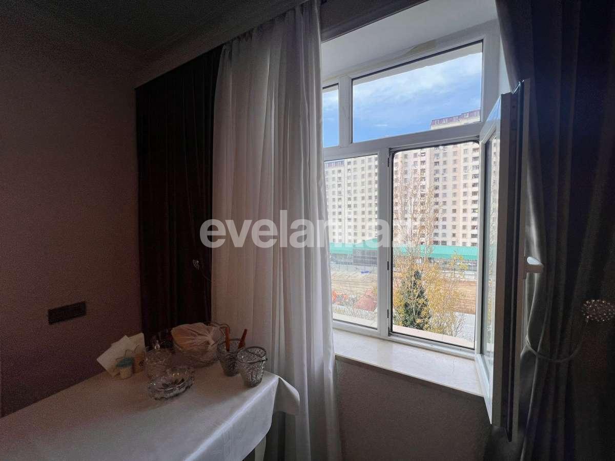 Satılır, köhnə tikili, 3 otaqlı, 60 m², Bakı, Xətai r, Həzi Aslanov q, Həzi Aslanov m.