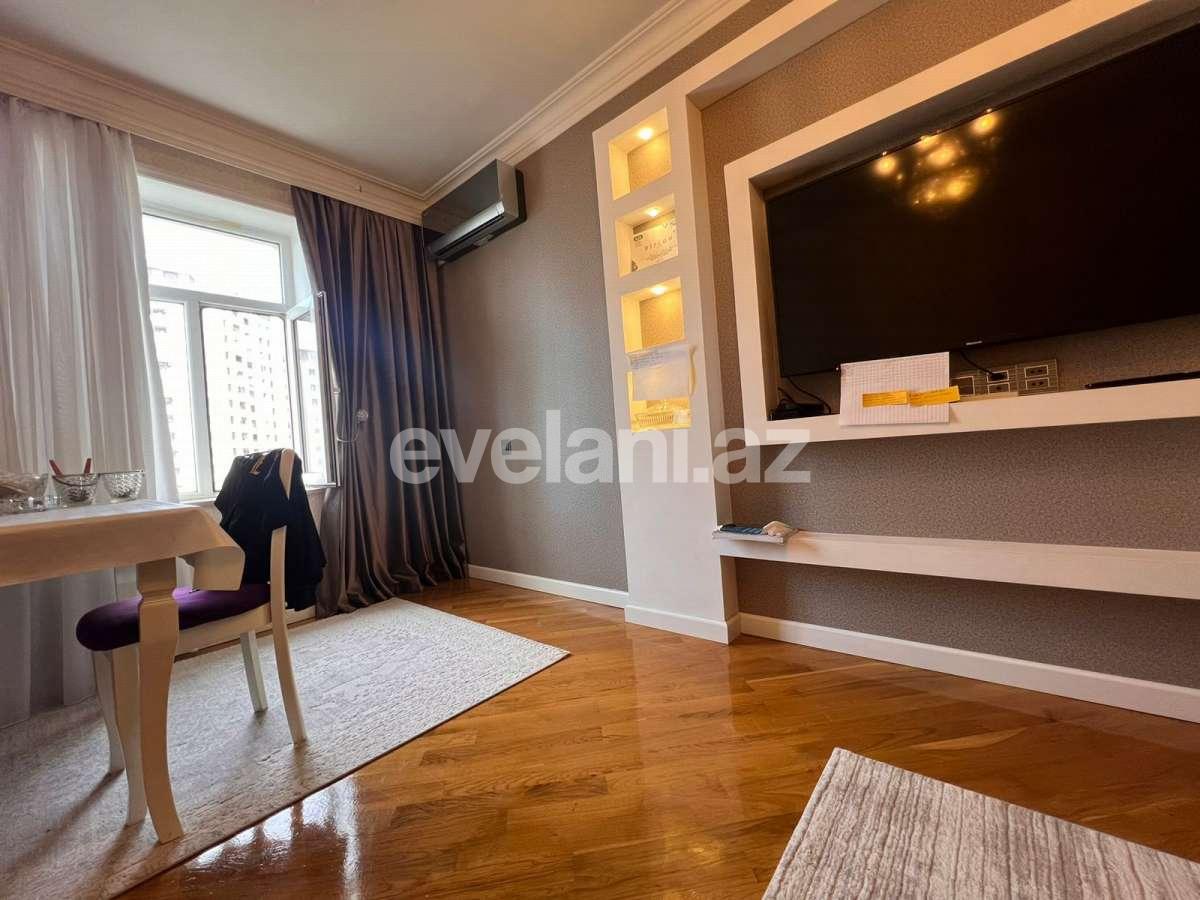 Satılır, köhnə tikili, 3 otaqlı, 60 m², Bakı, Xətai r, Həzi Aslanov q, Həzi Aslanov m.