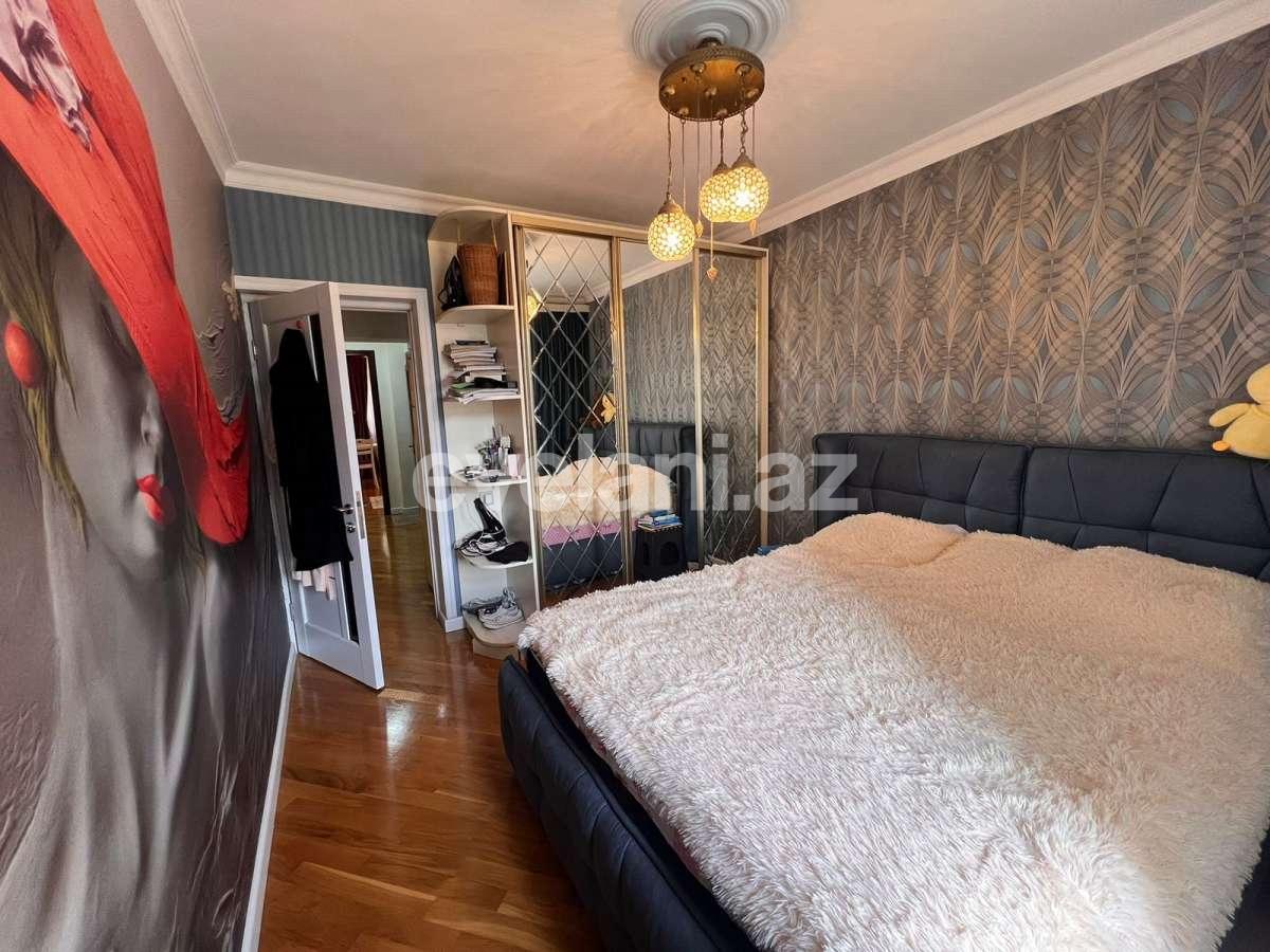 Satılır, köhnə tikili, 3 otaqlı, 60 m², Bakı, Xətai r, Həzi Aslanov q, Həzi Aslanov m.