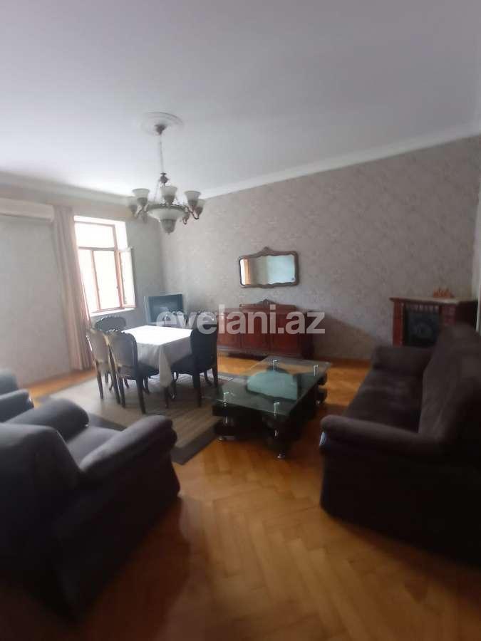 Сдаётся, вторичка, 3-комнаты, 100 m², Баку, Сабаильский r, Сахил m.