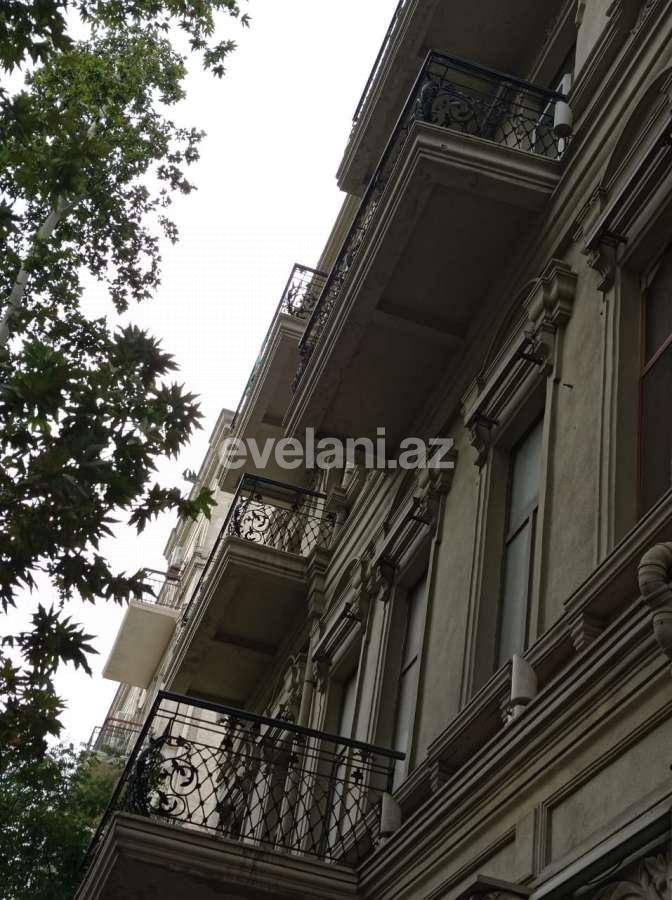 Сдаётся, вторичка, 3-комнаты, 100 m², Баку, Сабаильский r, Сахил m.